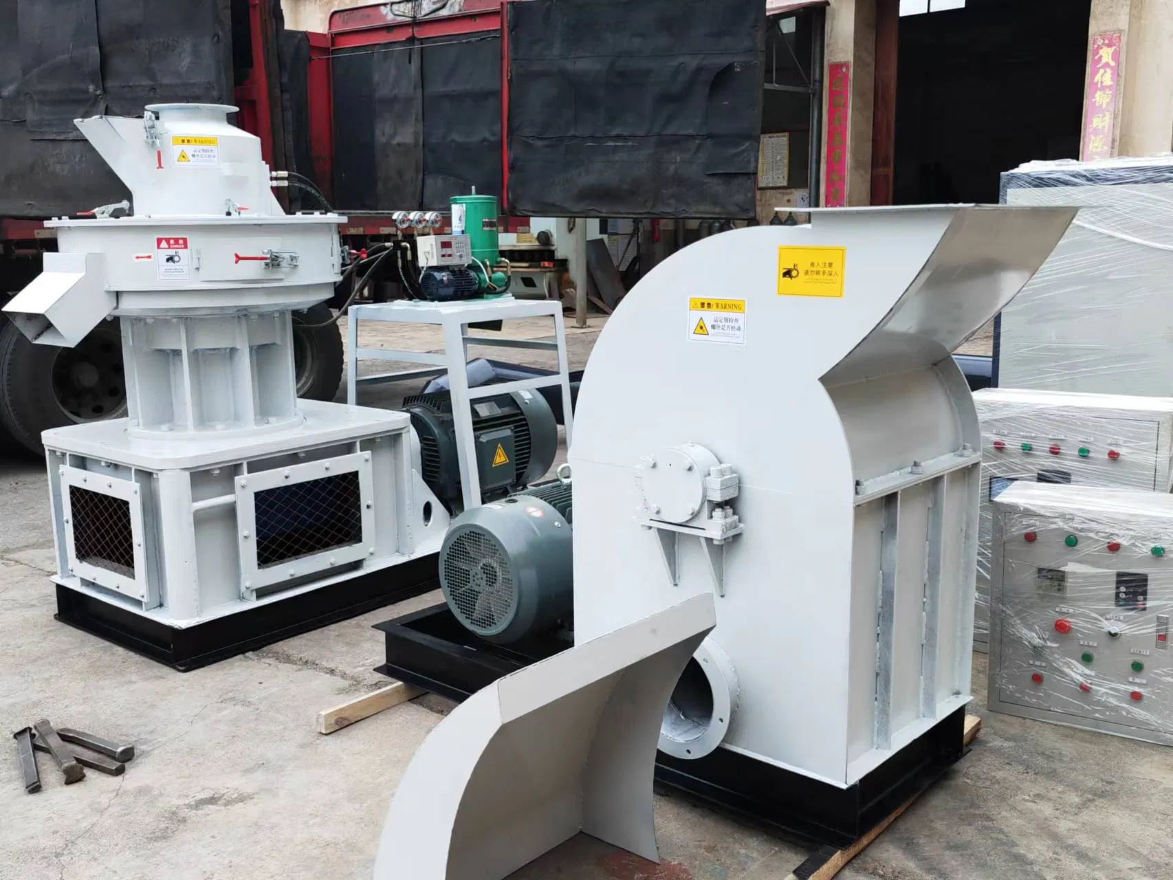 Fabricante chino de máquina de pellets de anillo vertical, máquina para hacer pellets de madera, fábrica de pelletizadoras de biomasa de cáscara de arroz y nuez