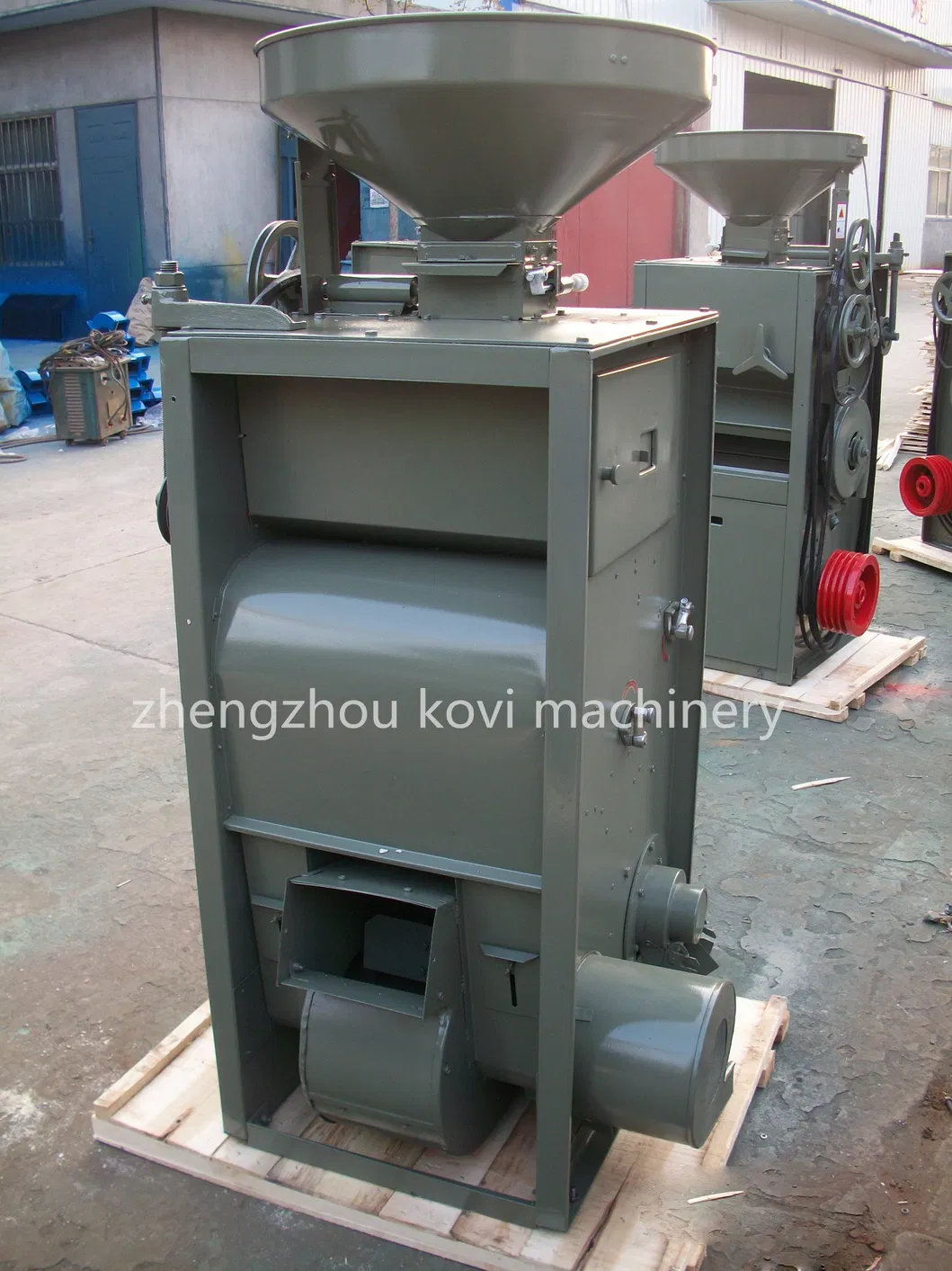 Máquina de Molienda de Arroz Sb30 Sb50 Arroz 1800-2300kg/H Máquina de Pulido Corea del Sur