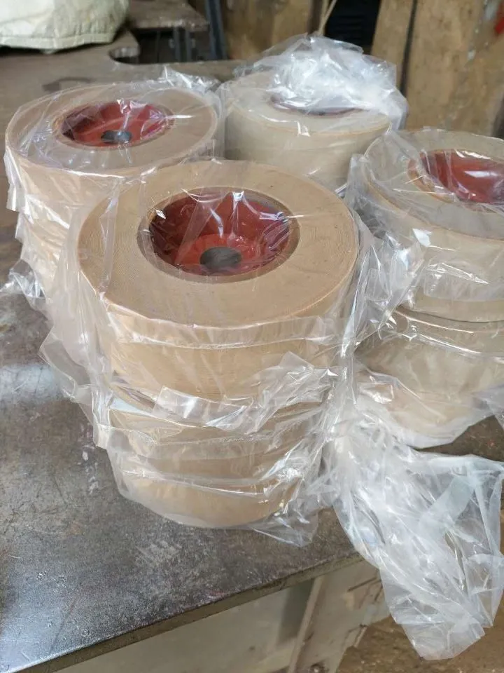 Pequeña máquina de desgranado de arroz máquina de pelado de arroz