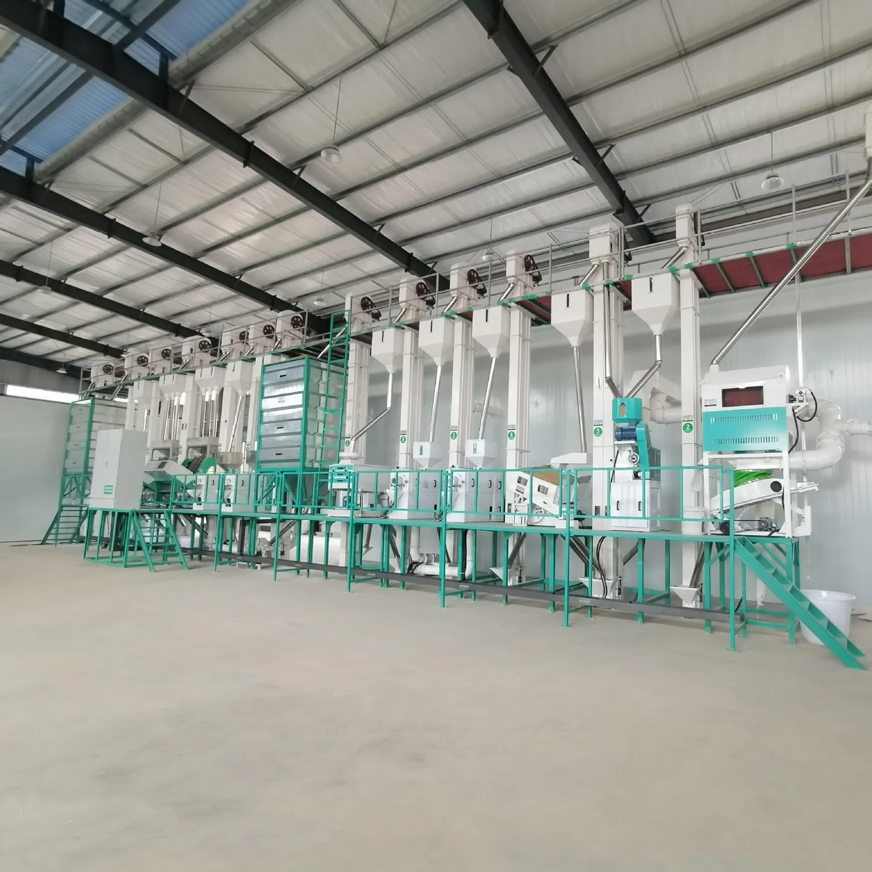 Línea de procesamiento de arroz llave en mano completa con soporte de instalación