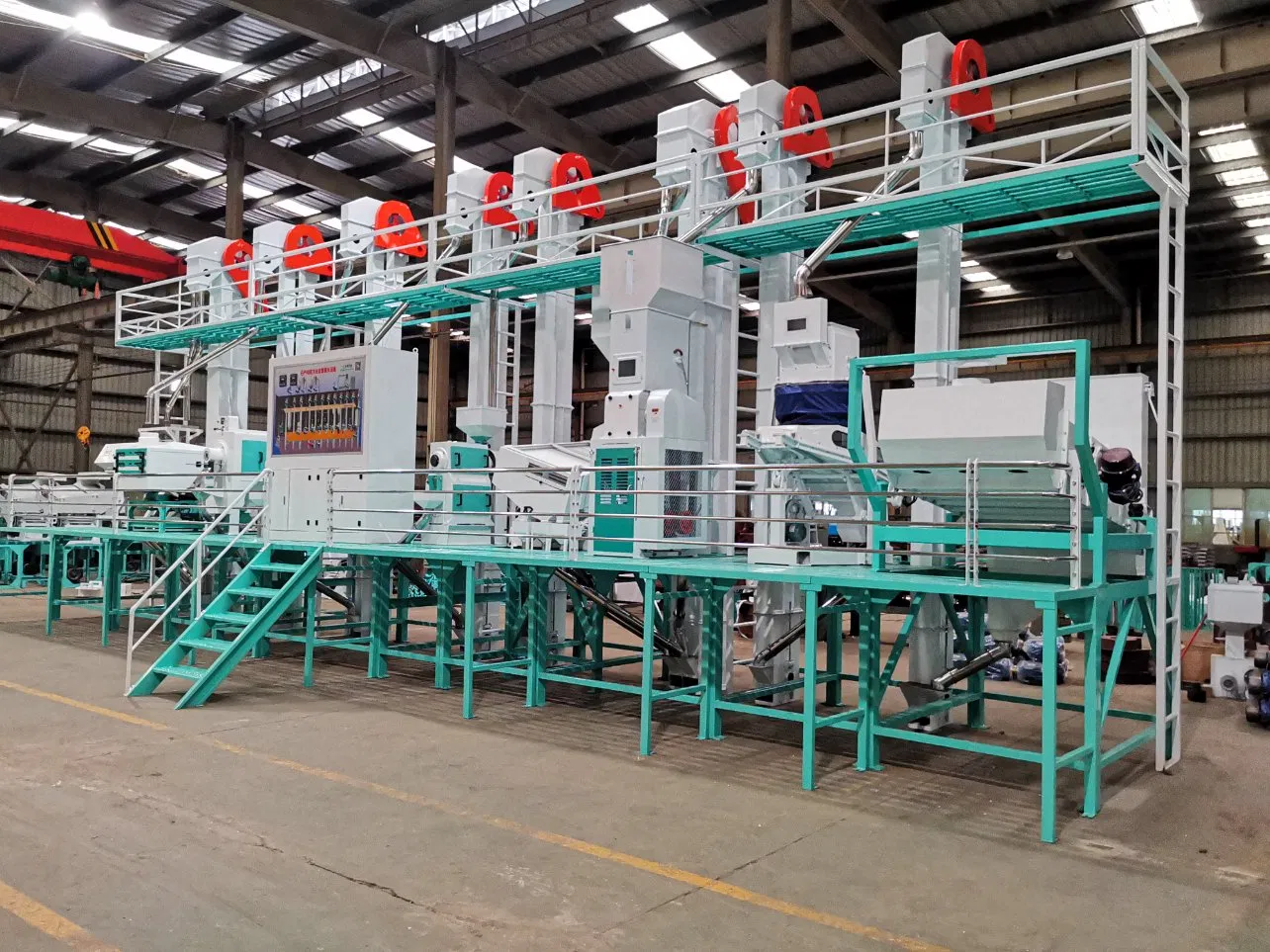 Todos los nuevos estuches de contrachapado de la marca Xiangliang para la planta de procesamiento de arroz y molienda