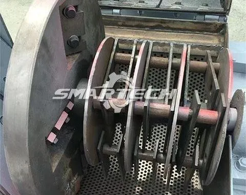 Molino de martillos industrial de madera para triturar paja y cáscara de arroz