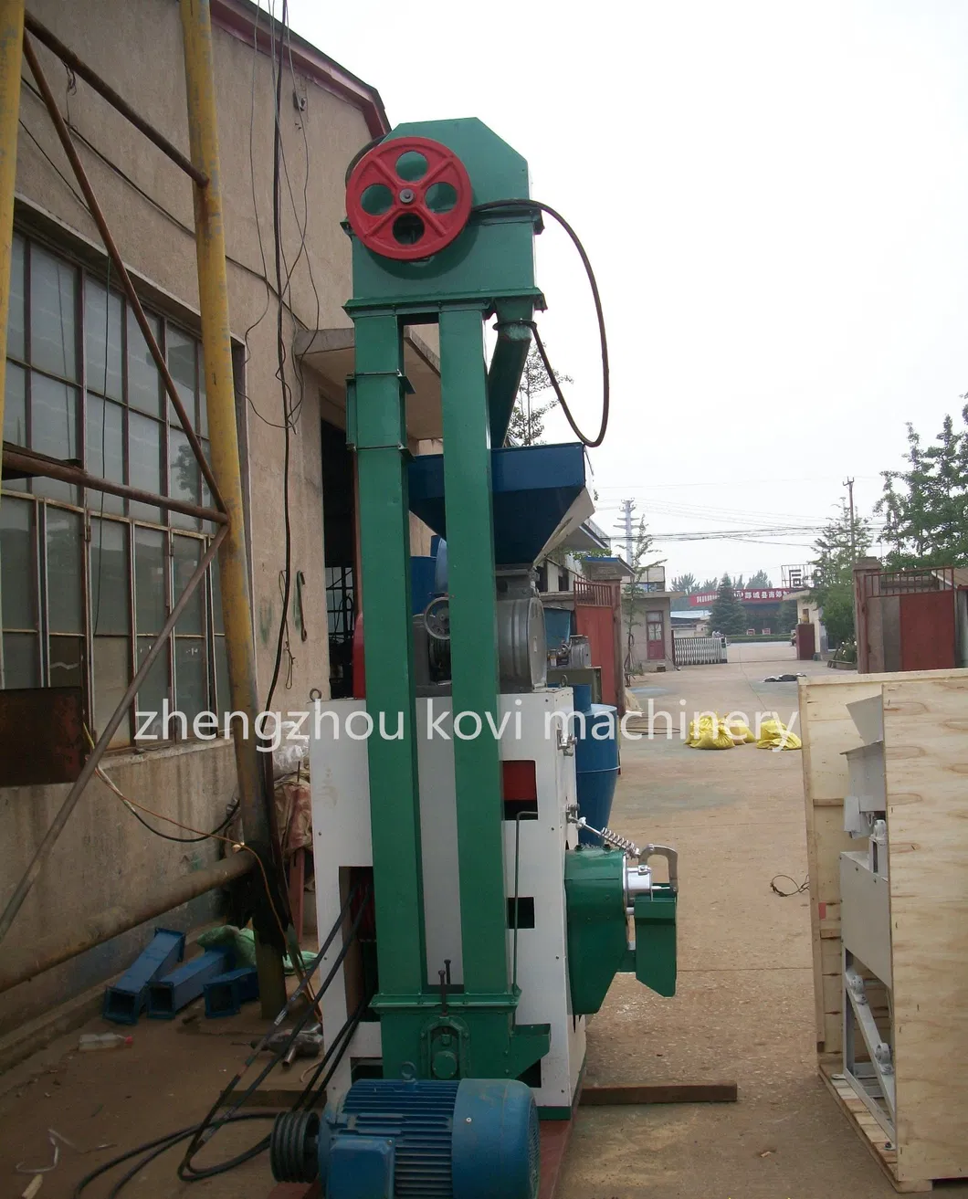 Máquina de Molienda de Arroz Sb30 Sb50 Arroz 1800-2300kg/H Máquina de Pulido Corea del Sur