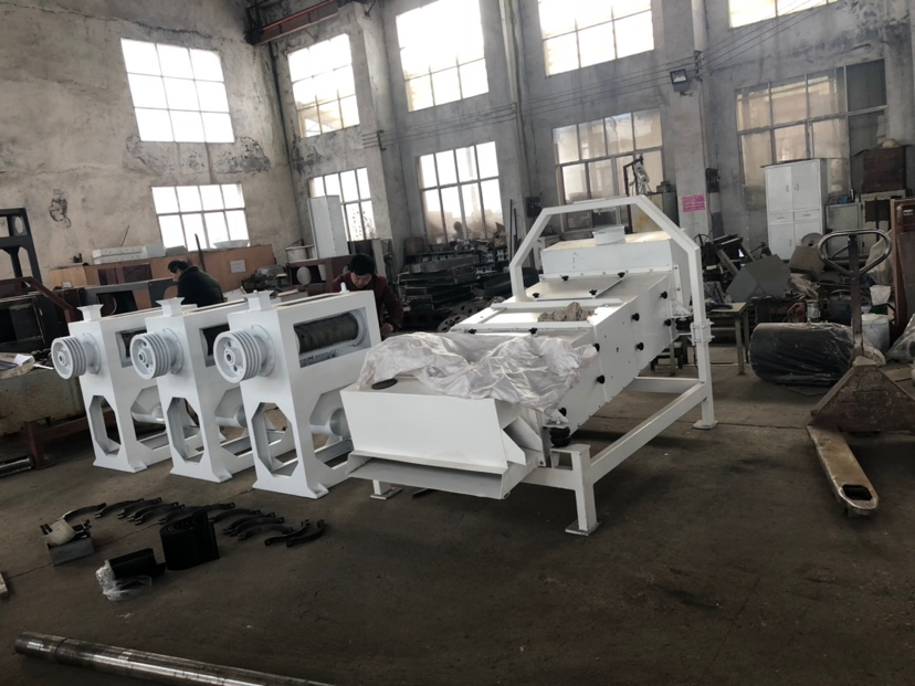 Tqlm150 Criba de Clasificación Rotativa Máquina de Limpieza de Arroz