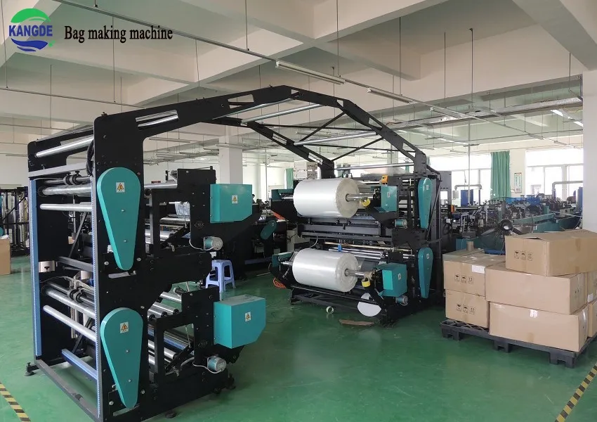 Bag forming machine