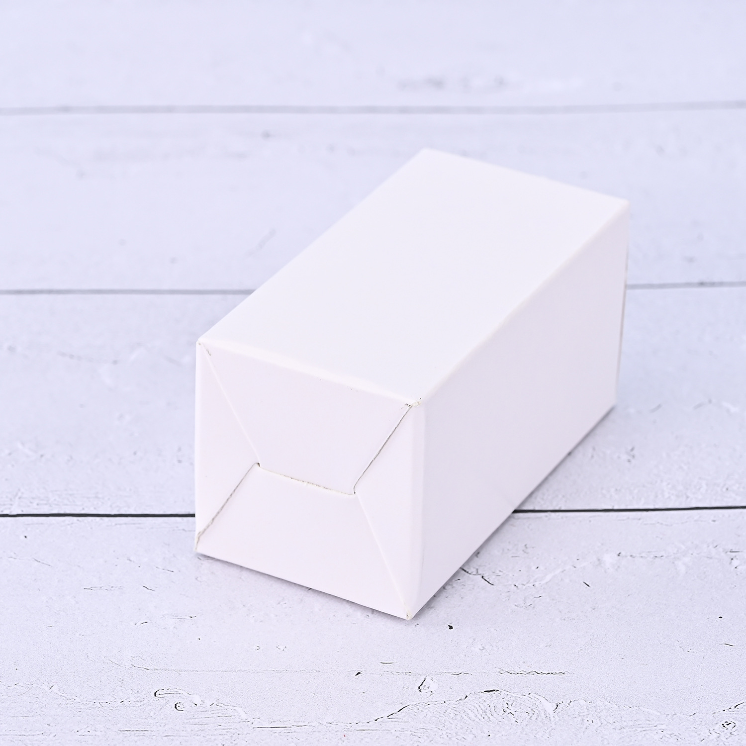 Retail-Ready Reusable White Cardboard Box | High-End Product Packaging | MOQ 500 Pcs