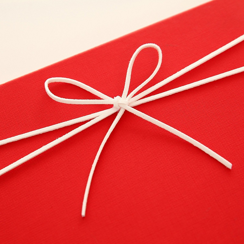 Customizable Luxury Gift Packaging for Fashion and Footwear Brands