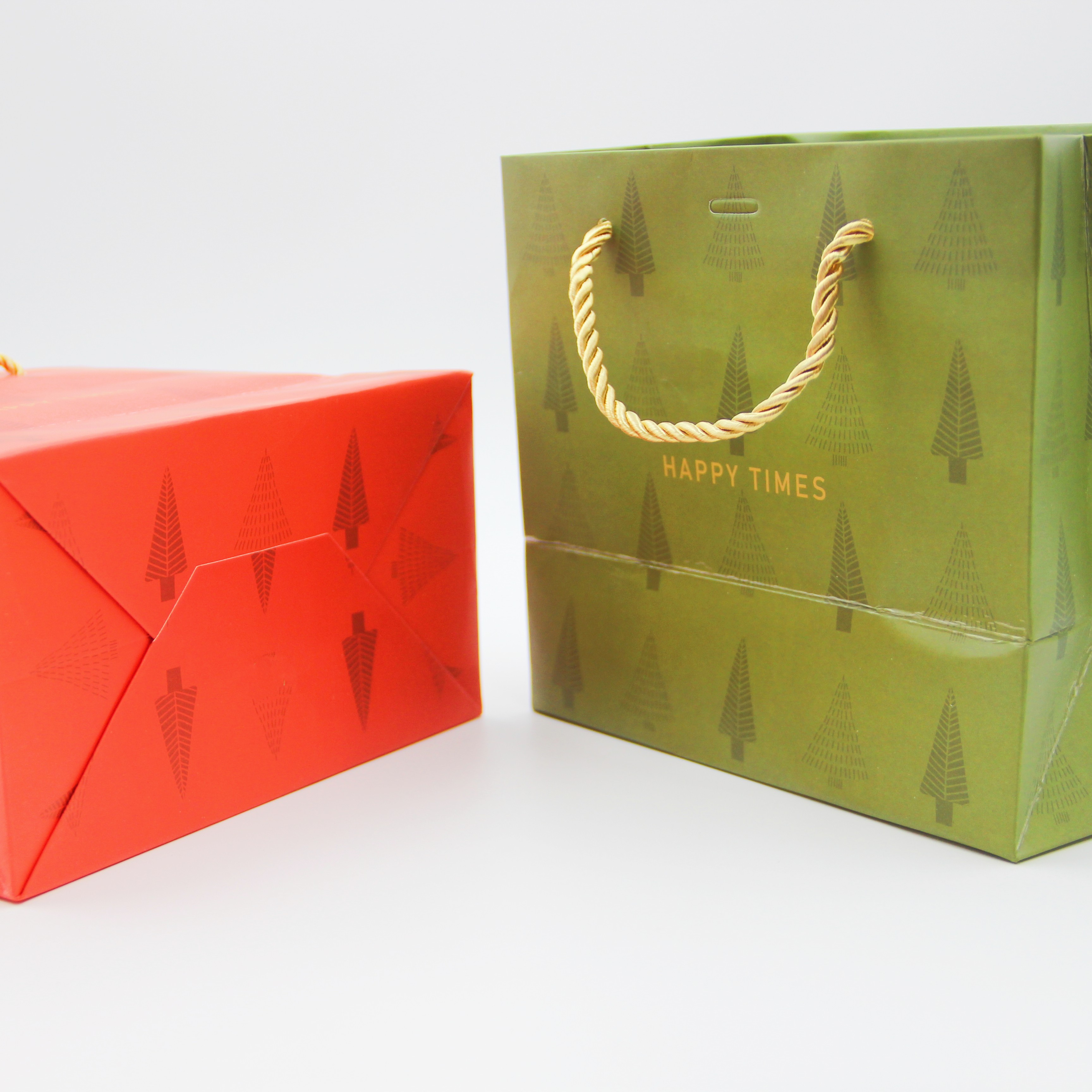 Eco Friendly Luxury Recyclable Kraft Paper Bag Custom Logo Printed Lamination Embossing for Packaging