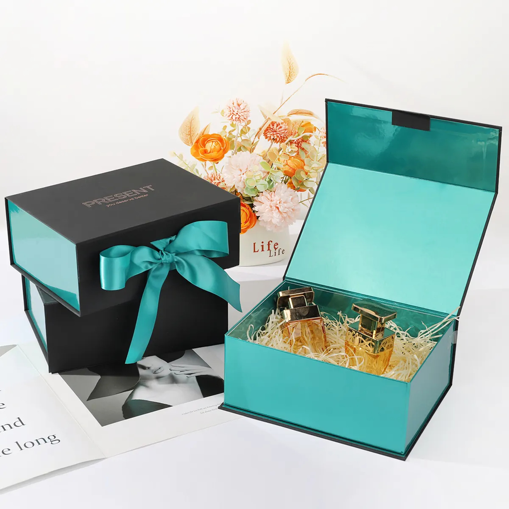 Popular Paper Satin Gift Box Packaging Recyclable Magnet Packaging Rigid Box Custom Logo Cosmetics Paperboard Gift Magnetic Box