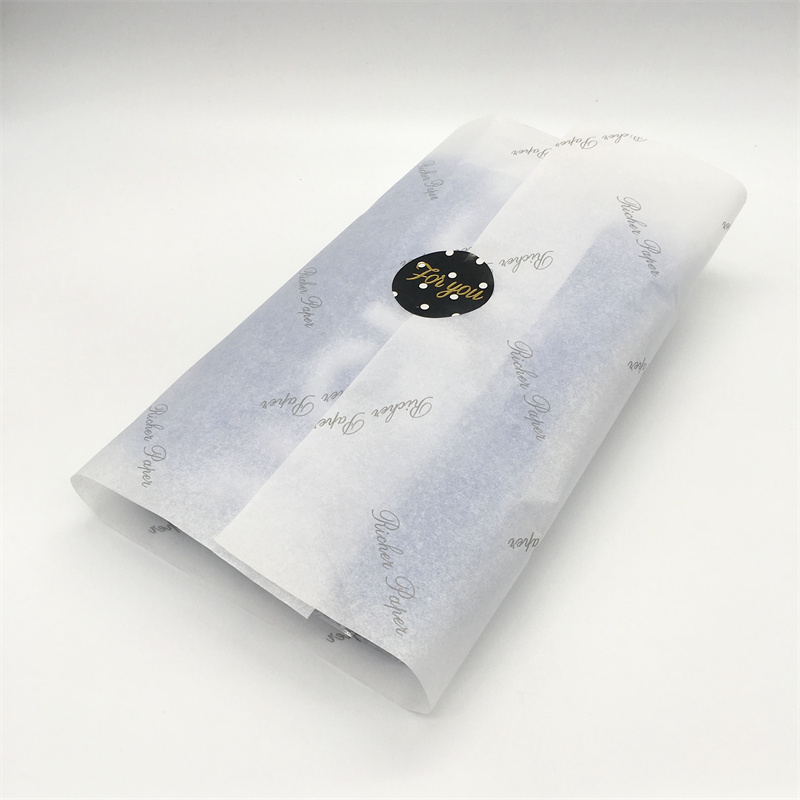 Factory High Quality 17gsm Luxury Gift Printed Wrapping Tissue Paper Packaging Gift Clothed Flower Customized