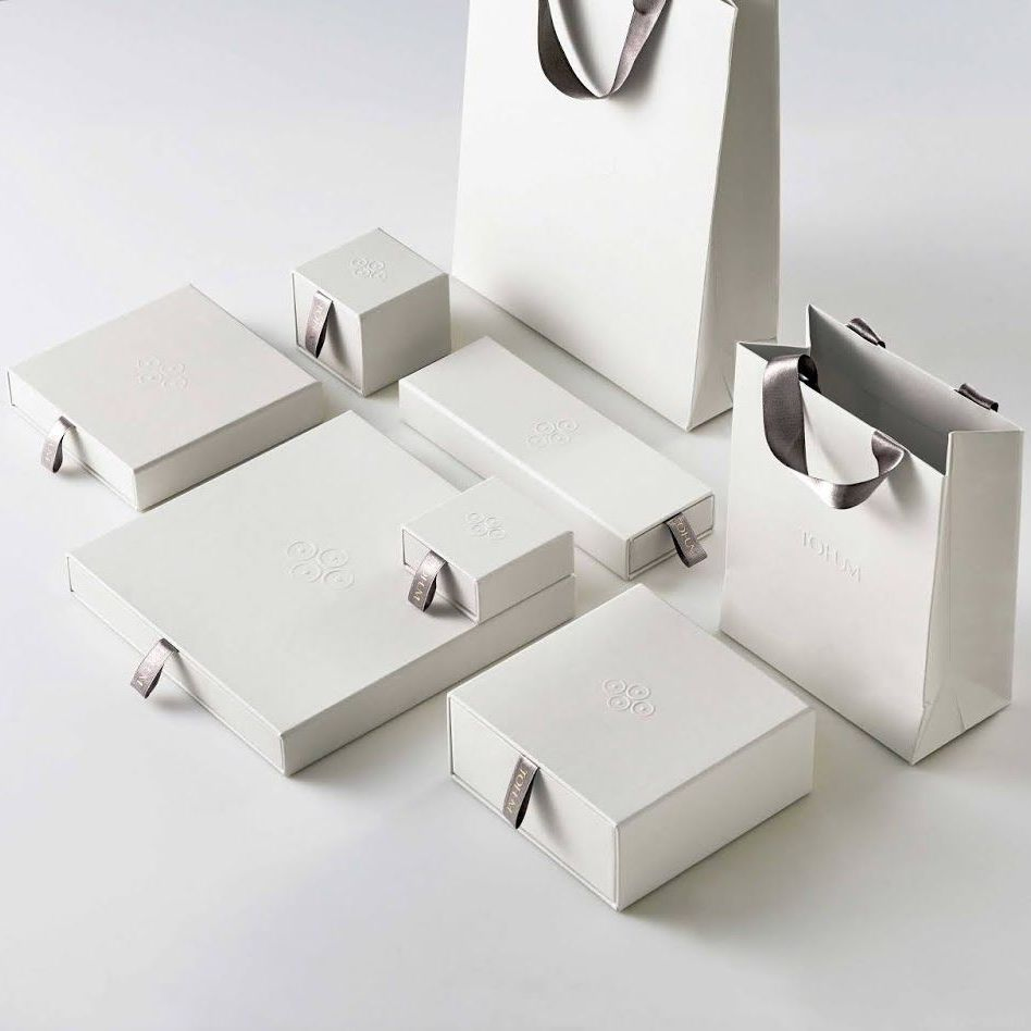 Sustainable Custom Printed Paper Box for Skin Care Products