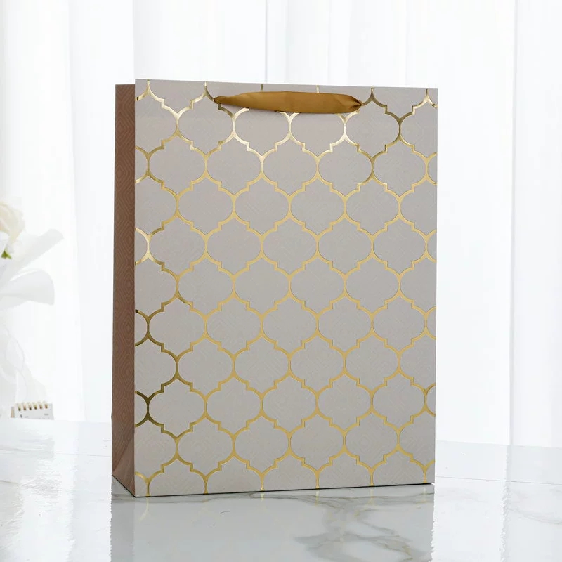 Luxury Custom Printing Unique Design White Cardboard Paper Bag with Ribbon Handles Gold Foil Gift Shopping Bags