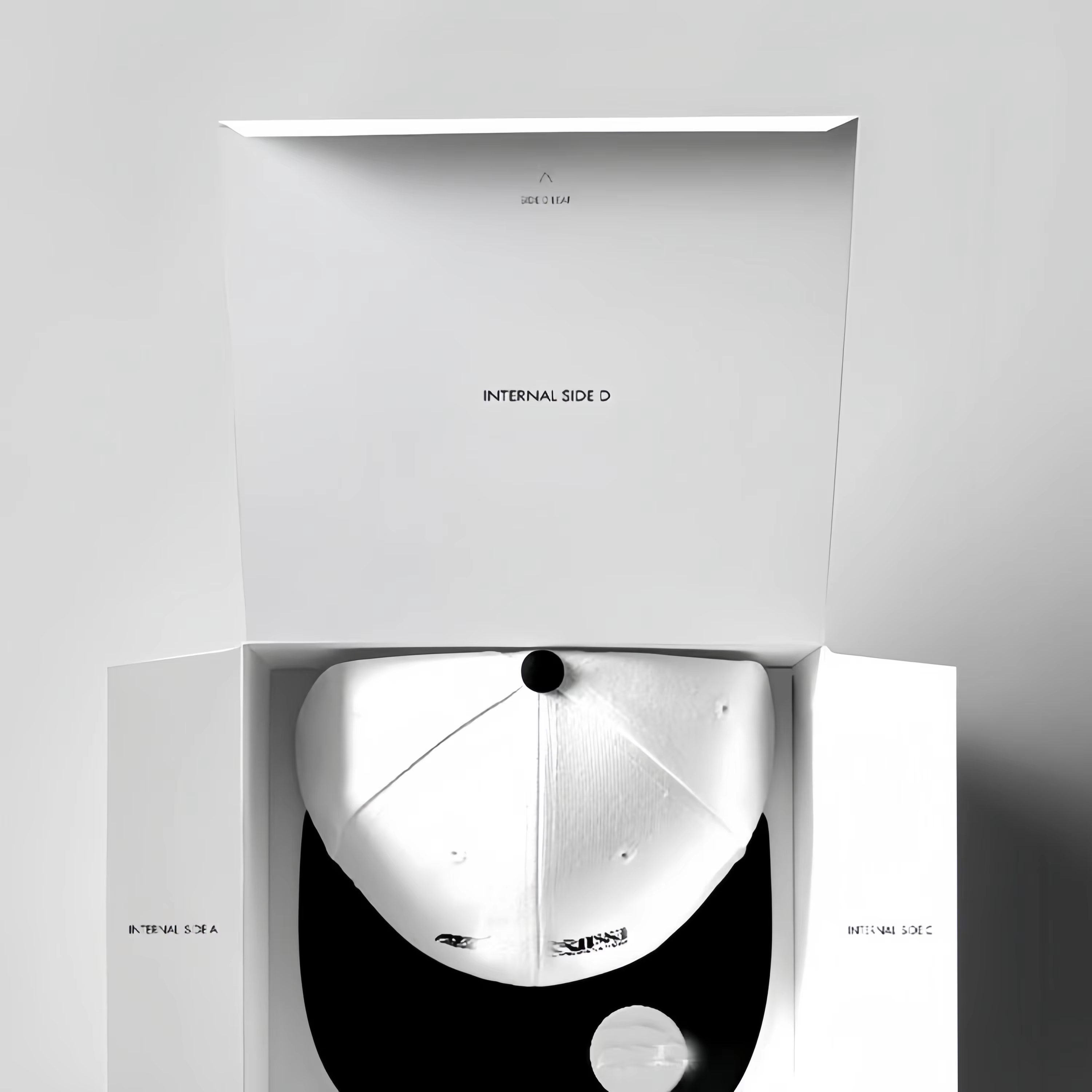 Custom Eco-Friendly Recyclable Paperboard Baseball Cap Display Box With Offset Printing Gold Foil Matte Finish