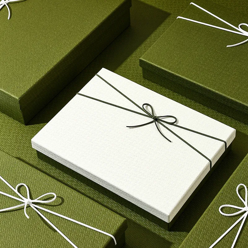 Customizable Luxury Gift Packaging for Fashion and Footwear Brands