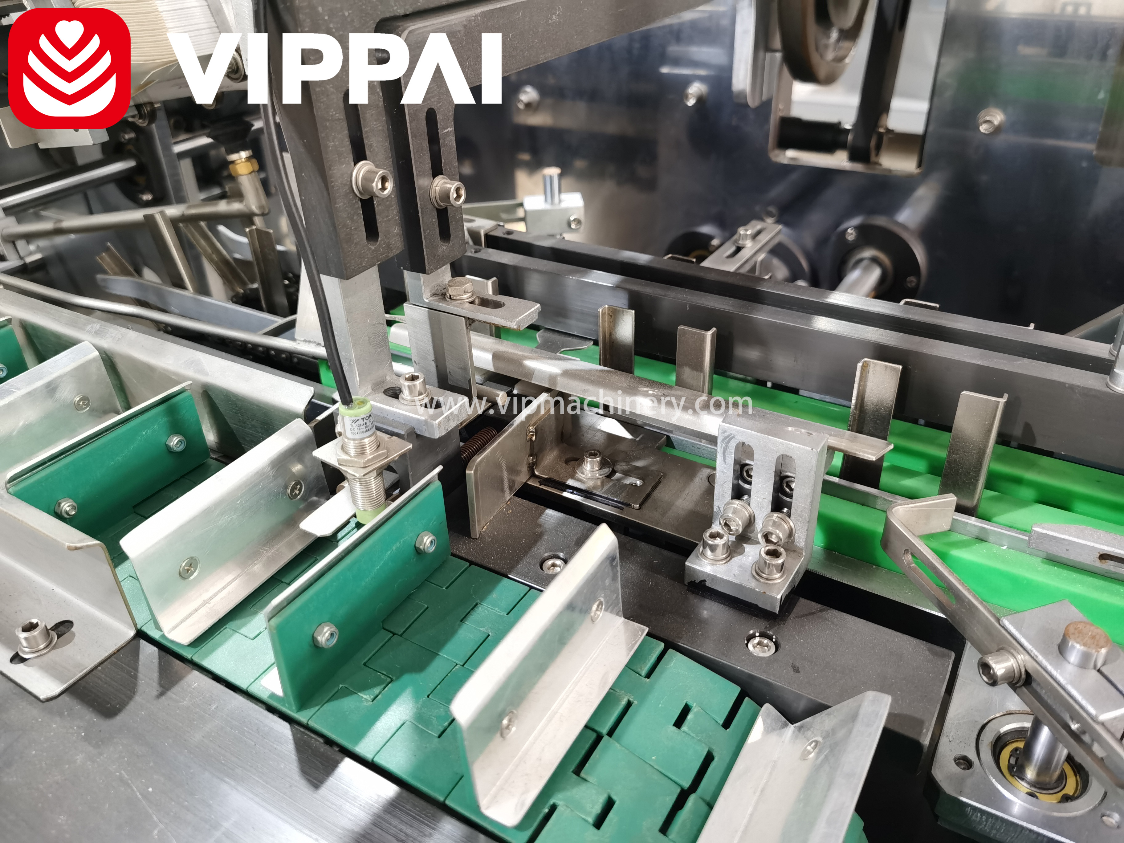 2026 VIPPAI Customized Carton Packaging Boxes Packing Machine