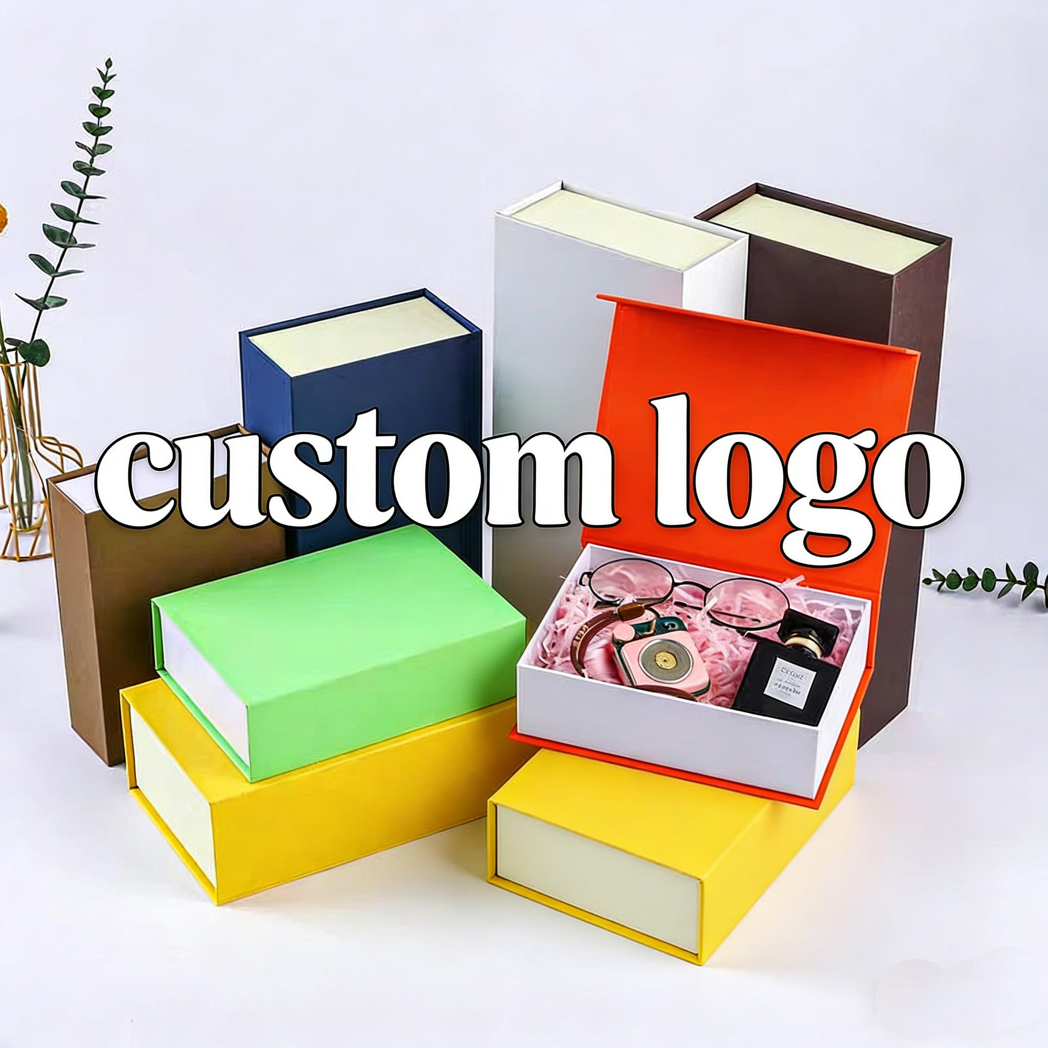 Custom Logo Gold Foil Embossed Magnetic Closure Cardboard Paper Gift Box Packaging for Cosmetic Jewelry Brand Presentation