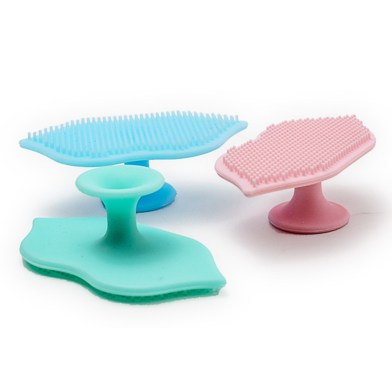 Lip-Shaped Silicone Facial Cleaning Brush Makeup Removal Brush