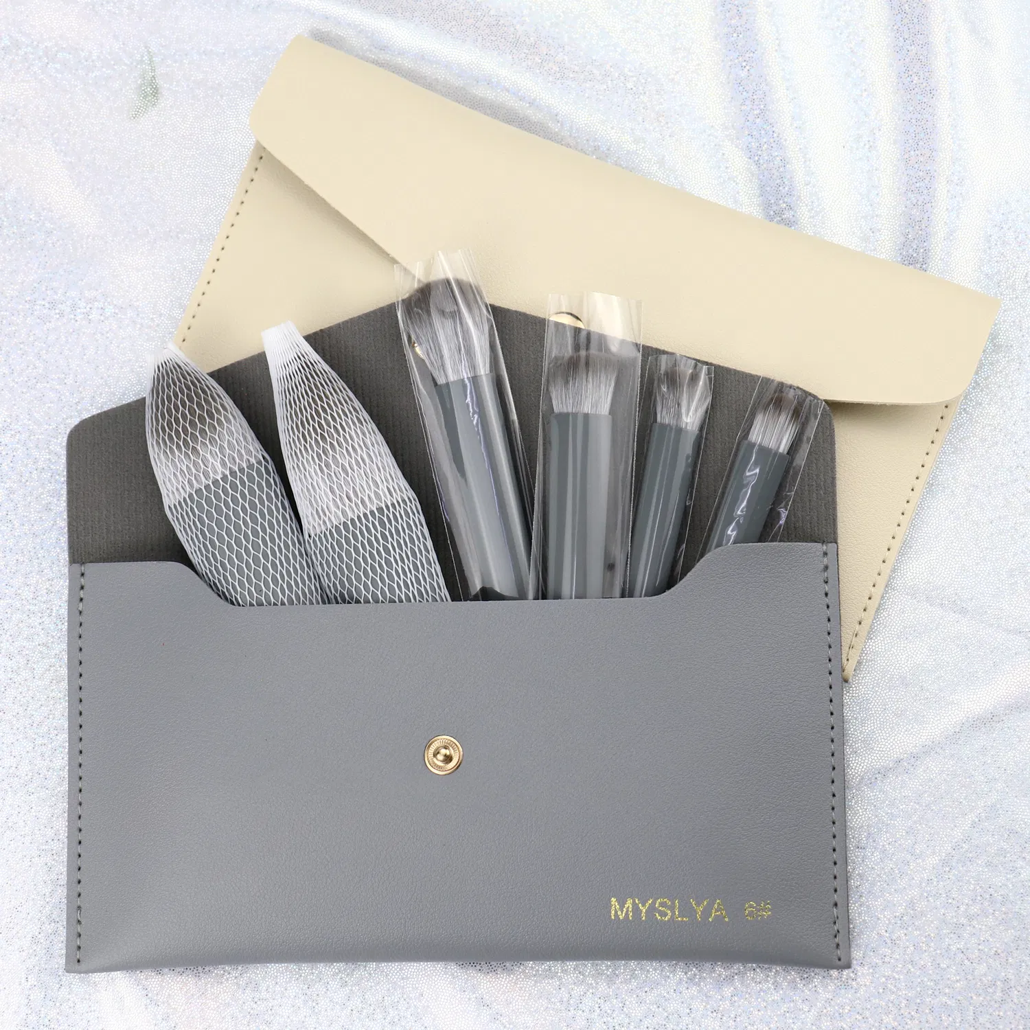 New Wholesale Wooden Makeup Brush Set for Face