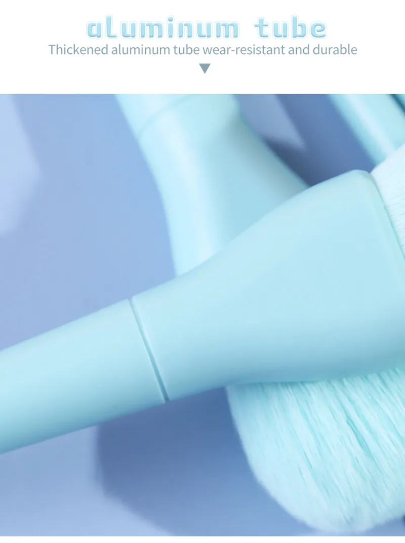 Brush Detail 4