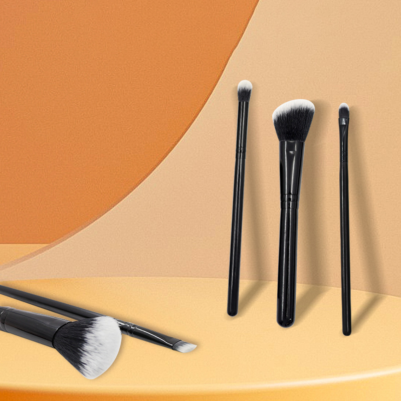 Beautichen New 5PCS Black Wood Handle Eyeshadow Brush Set - Plush Bristles Beginner-Friendly Makeup Kit