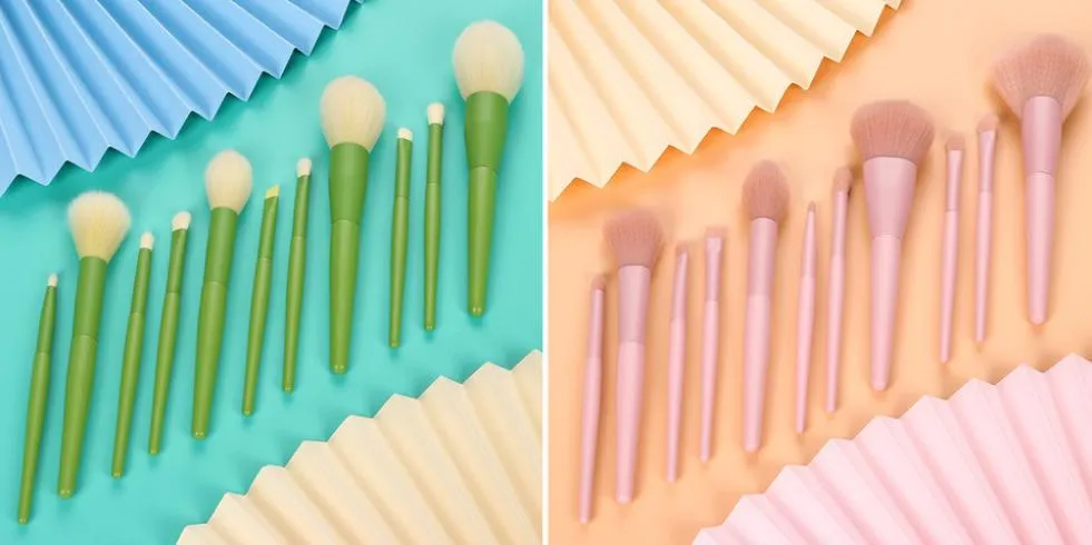 Makeup Brush Set View 3