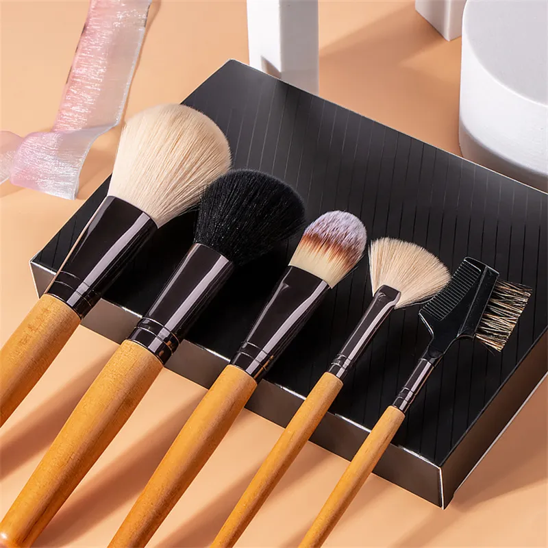 Makeup Brushes 6