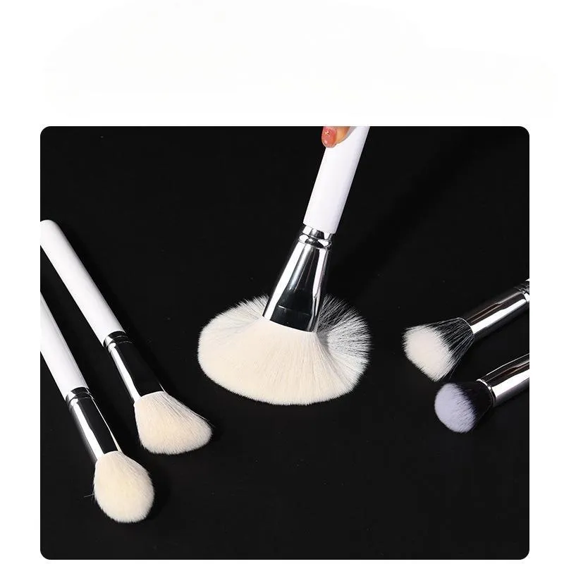Makeup Brush Detail 8