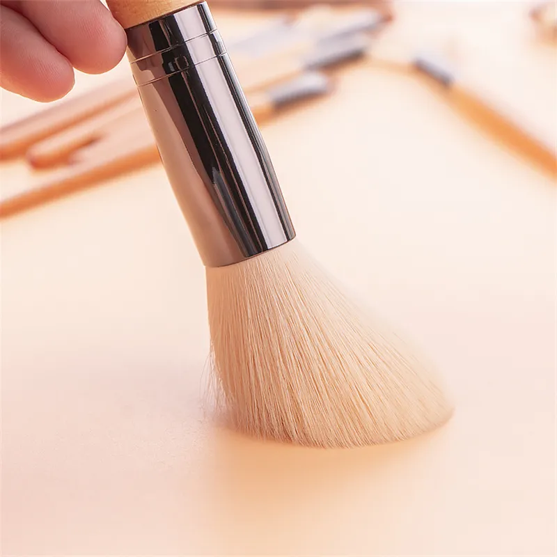 Makeup Brushes 8