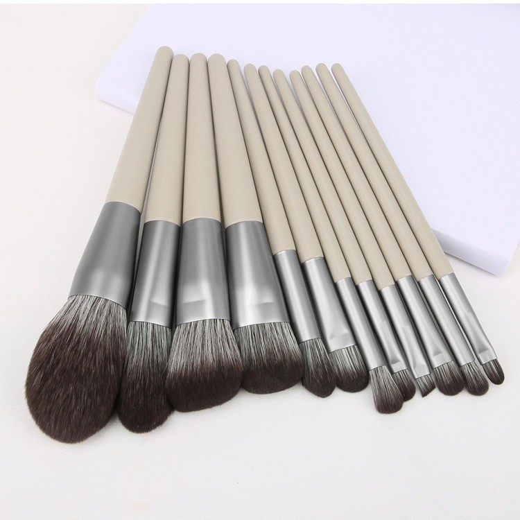 Beautichen 12PCS Milk Grey Ultra-Soft Makeup Brush Set - Portable Eyeshadow &amp; Foundation Brushes Set