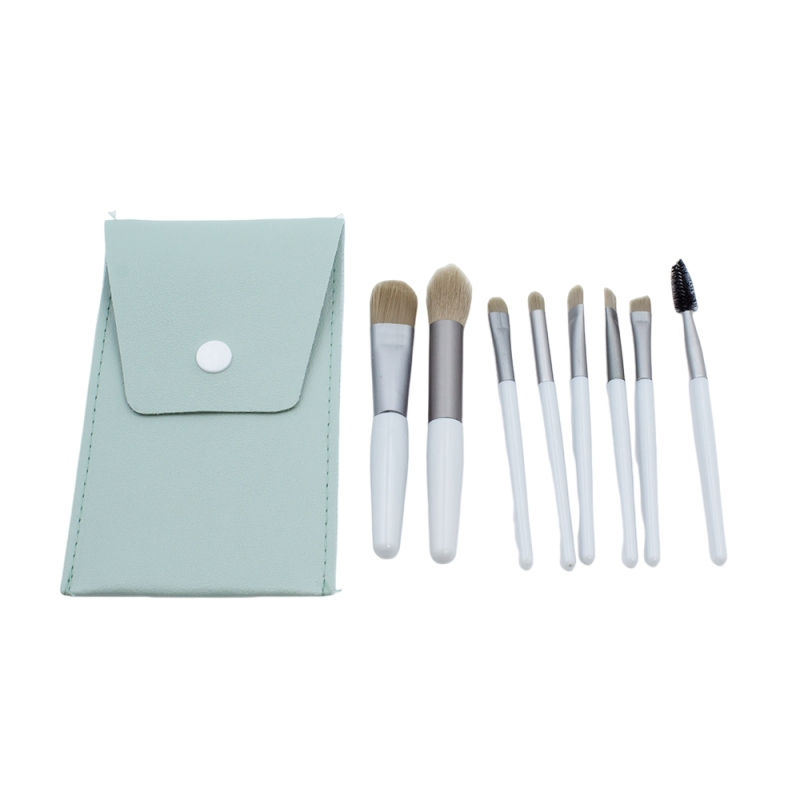 Mini Makeup Brush Set - Portable 8-Piece Set