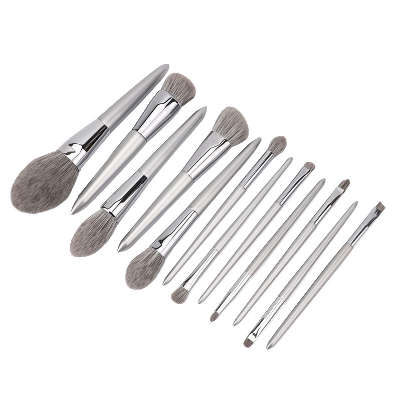 High Quality Silver Color Makeup Brush Set 12PCS in One Vegan Eyeshadow Brush Foundation Brush Cosmetics Kit