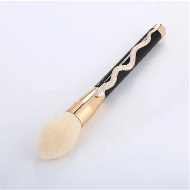 Makeup Brush Feature 5