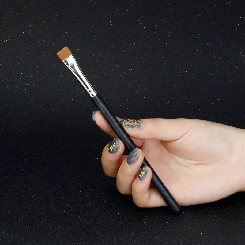 Eyeliner Brush Detail 10