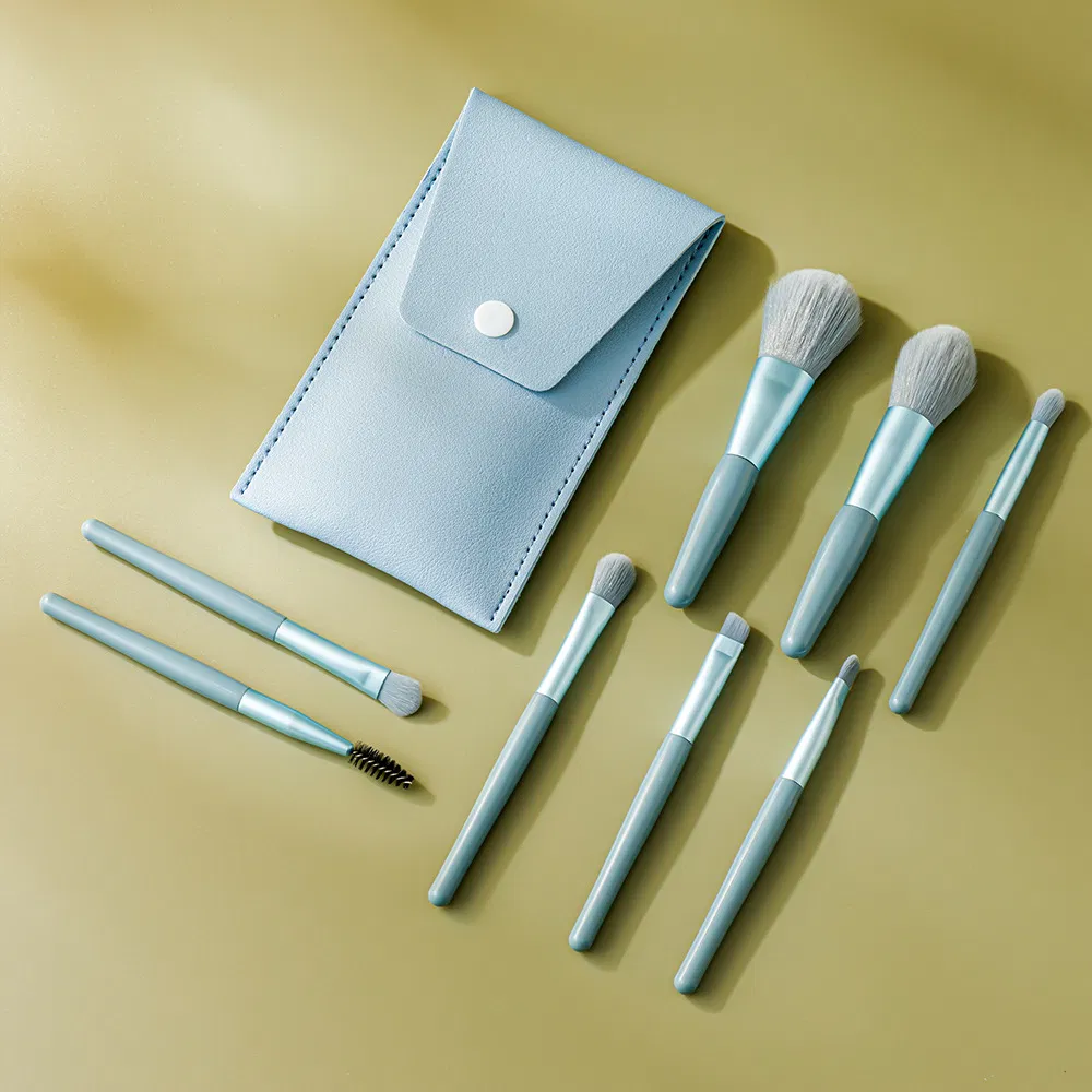 Makeup Brush Set View 3