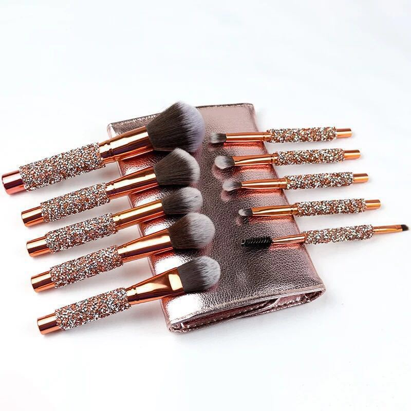 New Design 10 PCS Powder Blush Foundation Eyelash Face Cosmetic Makeup Brush Set with Bag