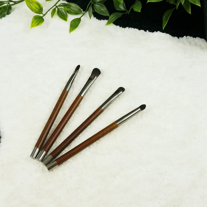 Wooden Handle 14 PCS Cosmetic Brush Kit Holder Magnetic Makeup Brushes Set for Face Eye Shadow