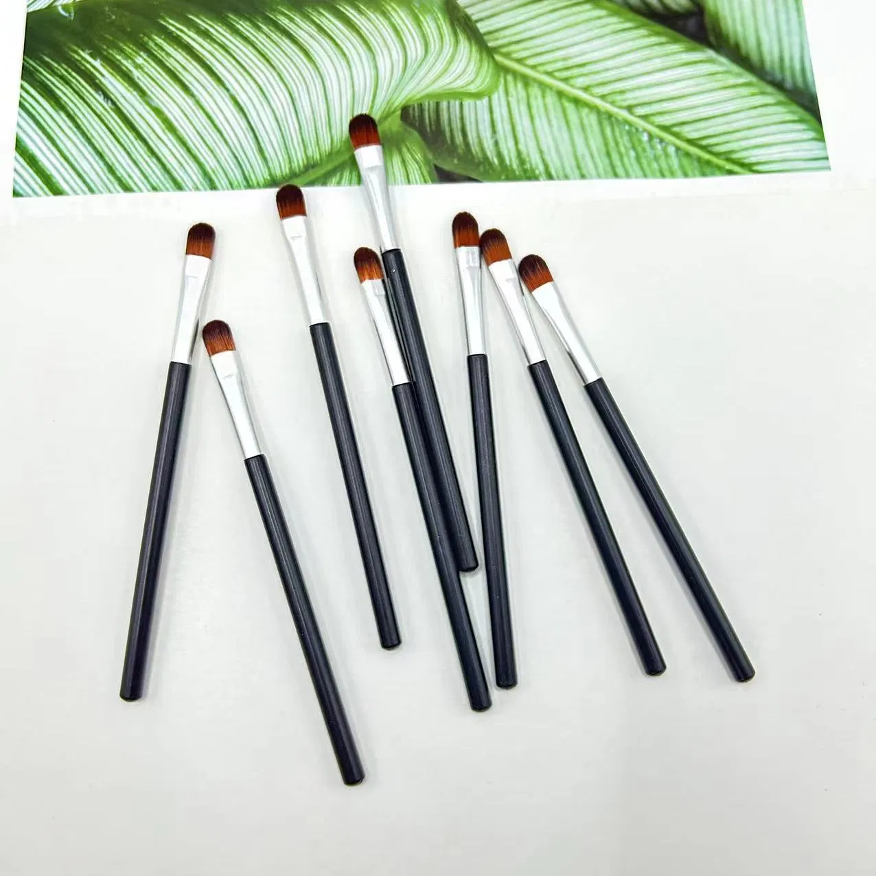 Beautichen Single Eyeshadow Brush - Soft Blending Beginner Tool Even Detail Makeup Brush Cosmetic Tool OEM Bulk