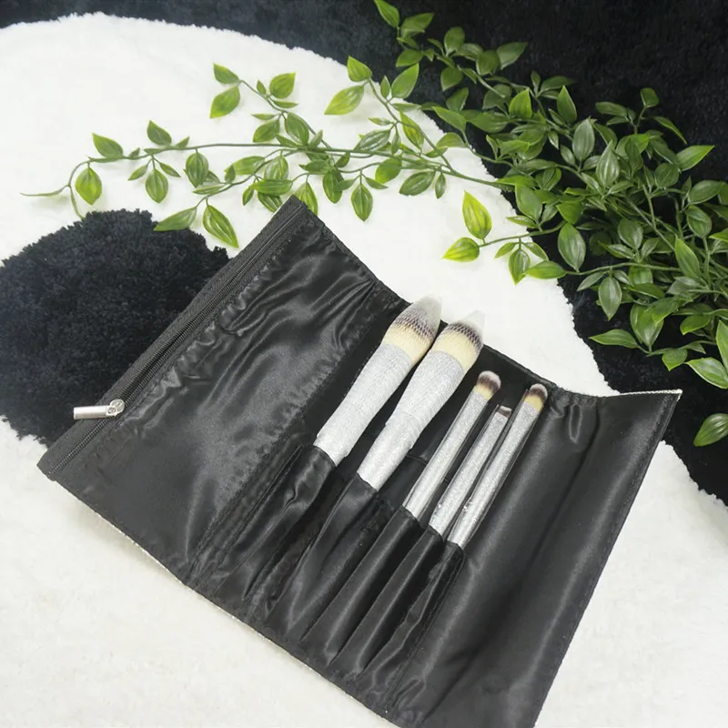 Makeup Brush Display 2