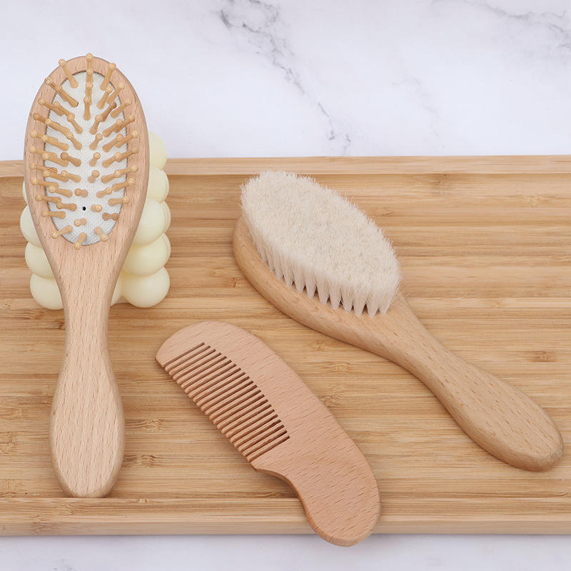 Wholesale 4PCS Natural Eco Bambo Goat Bristle Silicone Bath Brush Wood Newborn Shower Bamboo Baby Hair Brush and Comb Set