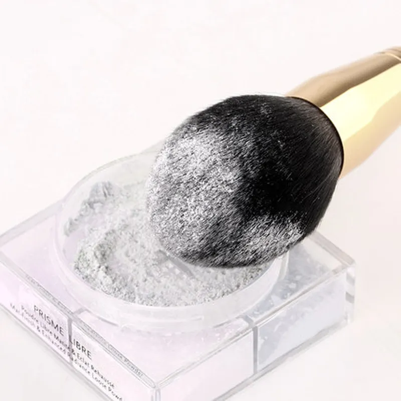Powder Brushes