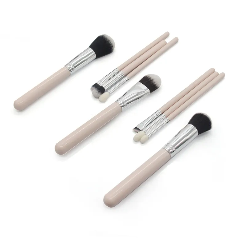 Pink Makeup Brush Set 1