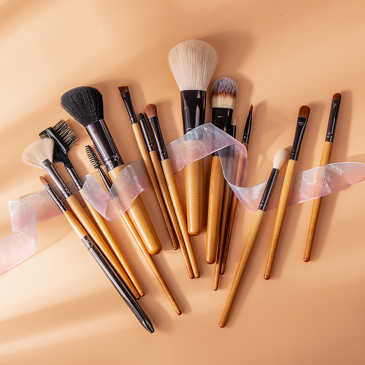 Synthetic Cosmetic Brushes Kit 15PCS Vegan Makeup Brushes Set with Black Color Box