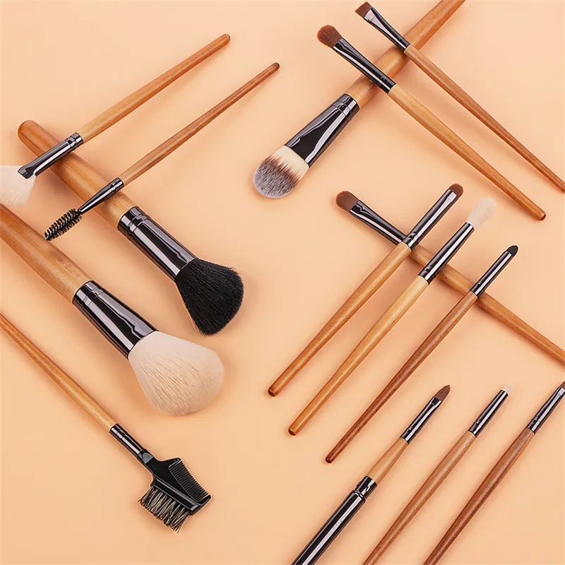 Makeup Brushes 4