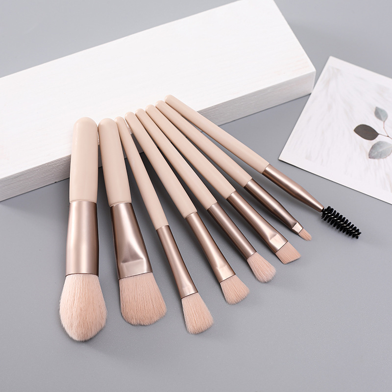 Mini Version 8PCS Makeup Brush Set Portable Travel Set Soft Hair Eyeshadow Brush Foundation Brush