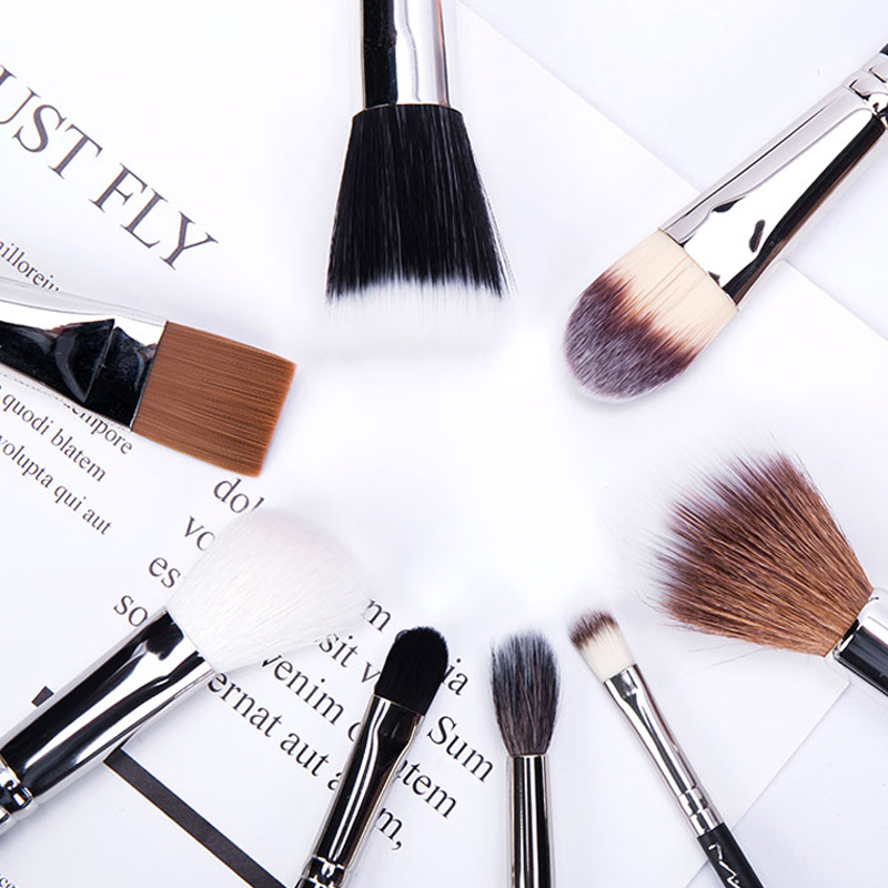 Wholesale Makeup Brush Private Label 14 PCS Face/Eye Soft Dense Synthetic Hair Wood Handle Makeup Brushes Set