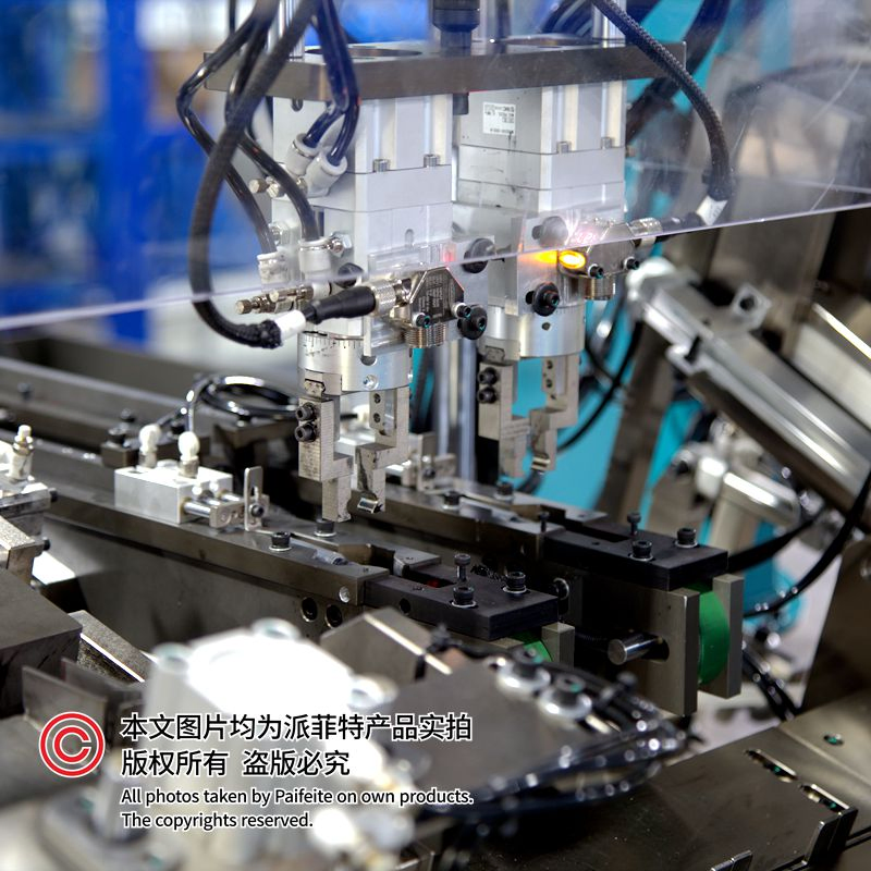 Máquina de embalaje de recambios de bolígrafo de gel en bolsa OPP automática