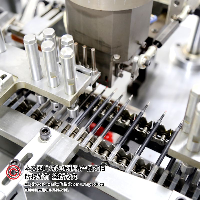 Sistema automático de maquinaria de fábrica para recarga de bolígrafos con sellado de cera