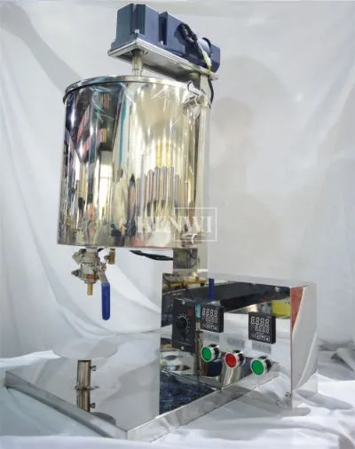 Detalle máquina llenadora