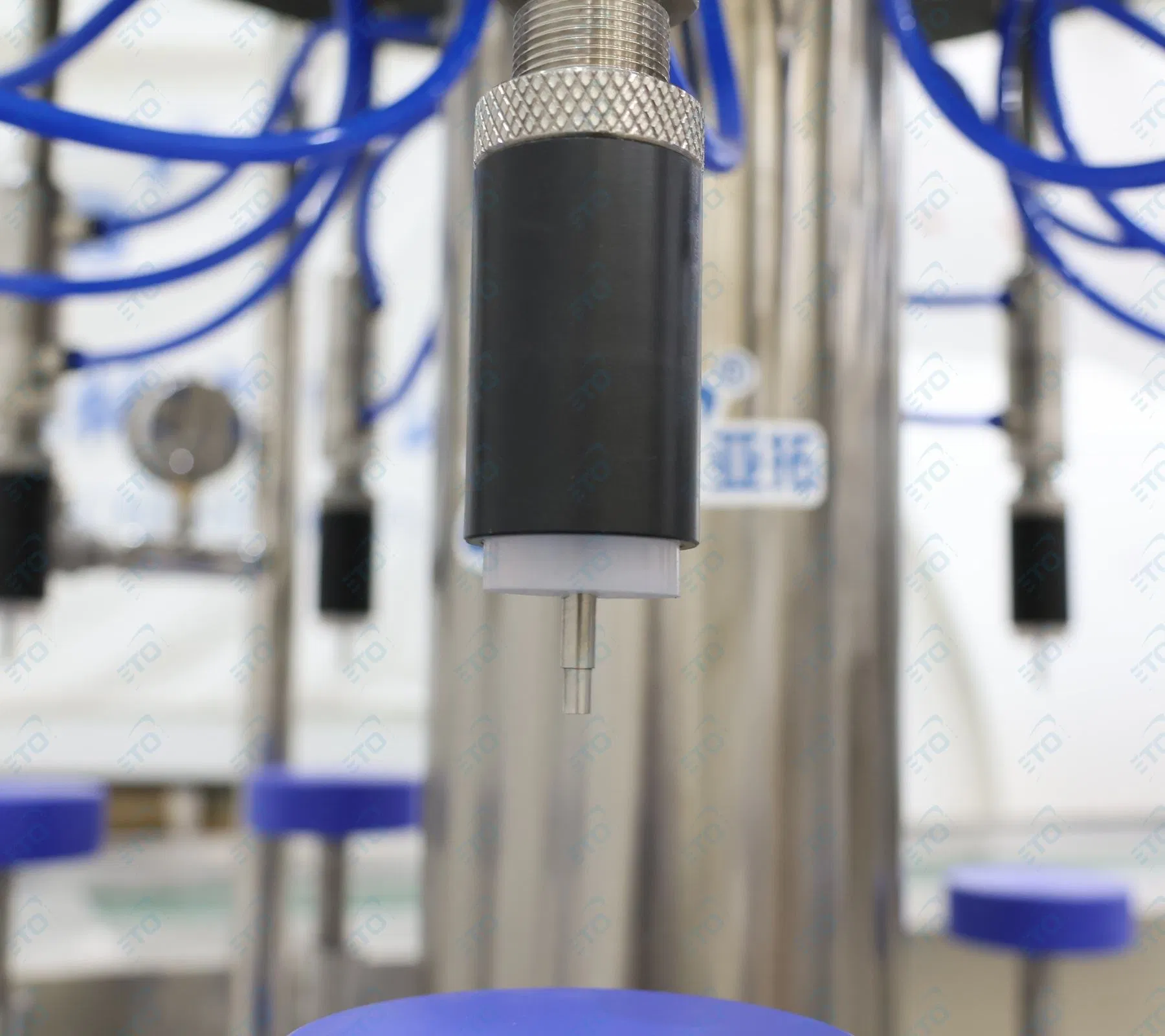 Yeto 10 Cabezal Automático de Relleno de Botellas de Aceite Esencial de Líquido Máquina de Relleno de Perfume Fragrancia de Alta Velocidad