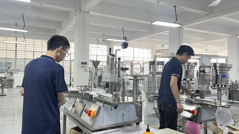 Inspección de calidad de equipos Amp Machine - Control de calidad riguroso antes de entrega